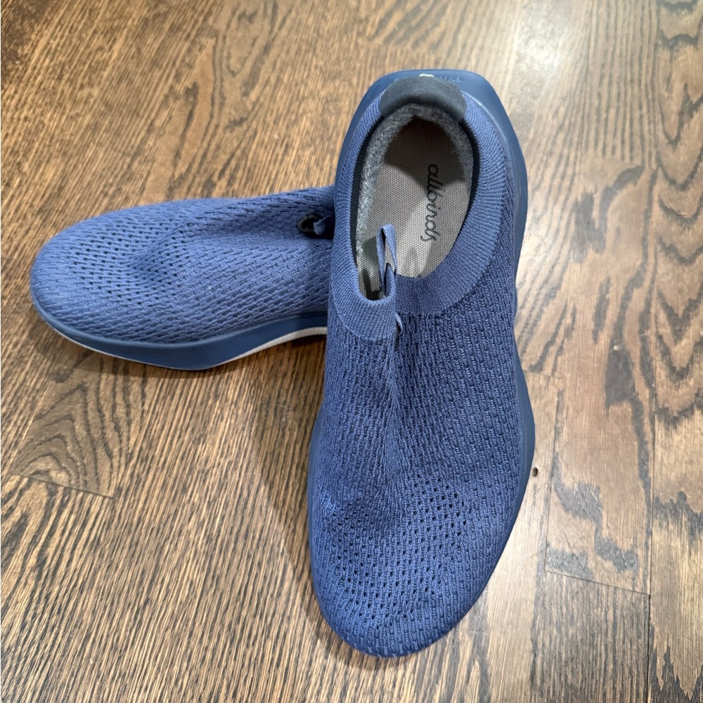Allbirds Woman’s Tree Dasher 1 NWOB